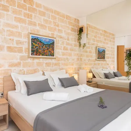 Apartments4You Supetar-The Best And Most Popular Apartments For Discovering The Island - Free Parking - 200 Meters From The Beach Buitenkant foto