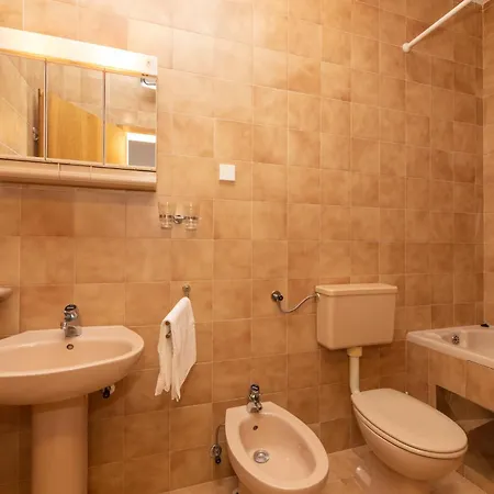Apartments4You Supetar-The Best And Most Popular Apartments For Discovering The Island - Free Parking - 200 Meters From The Beach Buitenkant foto