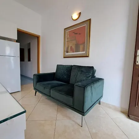 Apartments4You Supetar-The Best And Most Popular Apartments For Discovering The Island - Free Parking - 200 Meters From The Beach Kamer foto