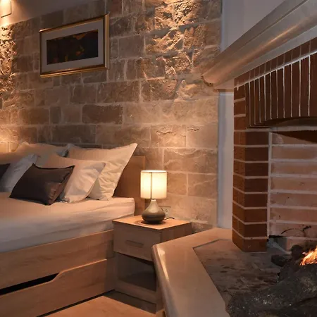 Apartments4You Supetar-The Best And Most Popular Apartments For Discovering The Island - Free Parking - 200 Meters From The Beach Buitenkant foto