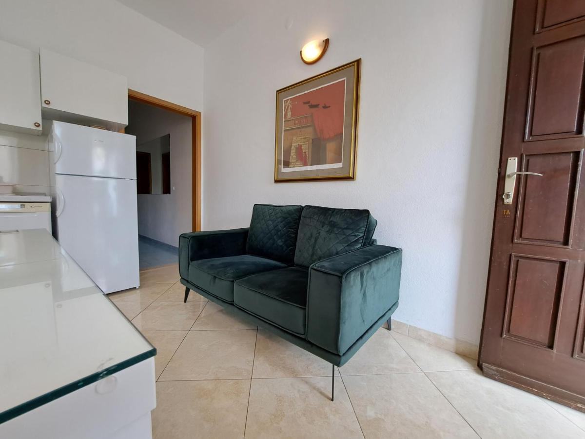 Apartments4you Supetar-the And Popular For Discovering The Island - Free Parking - 200 Meters From The Supetar